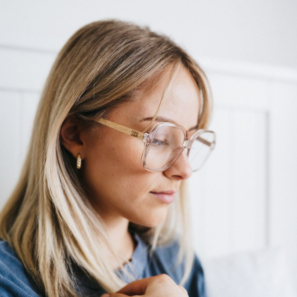 (b2b) SCARLETT CHAMPAGNE - Sustainable Blue Light Blocking Wooden Magnifying Reader +2.5  - wholesale -   RRP ZAR 920